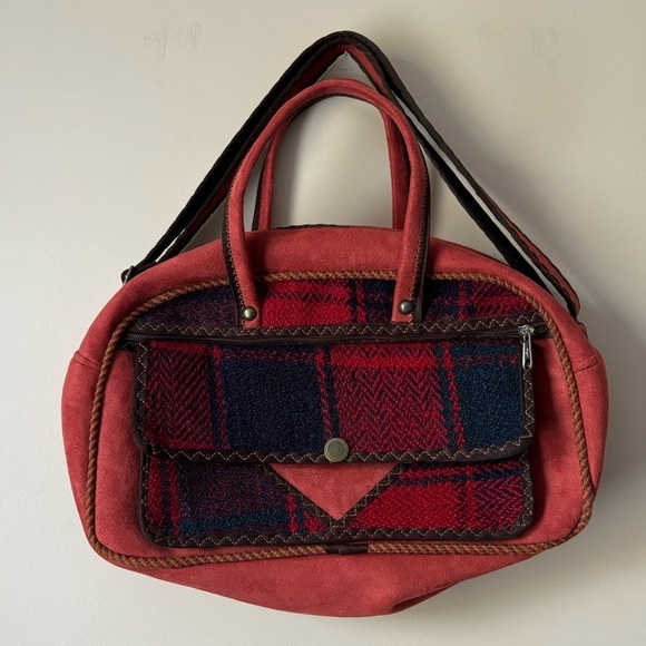 🥰2/$20 Multi-Media Tapestry And Felt Multi-Pocket Spacious Hand And Shoulder Bag - Picture 2 of 11